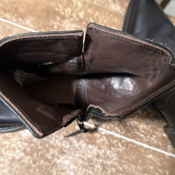 Two-tone color, beautiful genuine leather boots in perfect condition - Picture 5 of 13